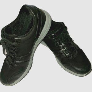 Women's Rockport Black Work Shoes. Sz. 7 (pre-owned w/ great Soles)